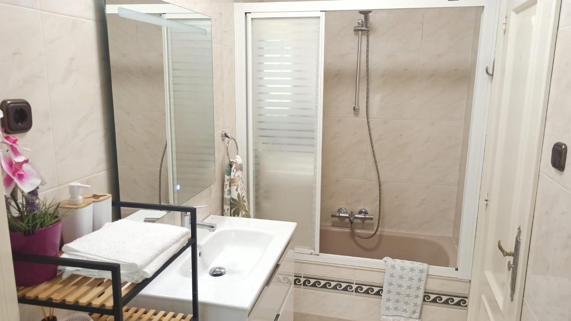 Ohana, Apartamento-Parking Privado Gratis-Centrico-Wifi-Ascensor-Sin Cuestas-82M2 贝梅奥 外观 照片